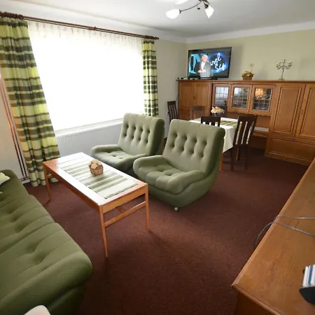 Holiday home House With The Pool And Fenced Garden Hnanice (Liberec)