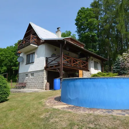 House With The Pool And Fenced Garden Holiday home Hnanice (Liberec)