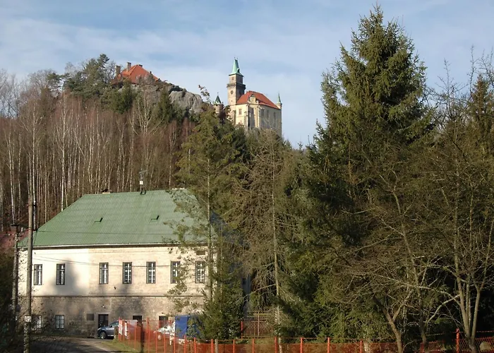 Mountain Retreat With Pool Hnanice (Liberec)